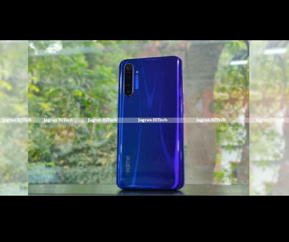 Realme X7 Flash Sale